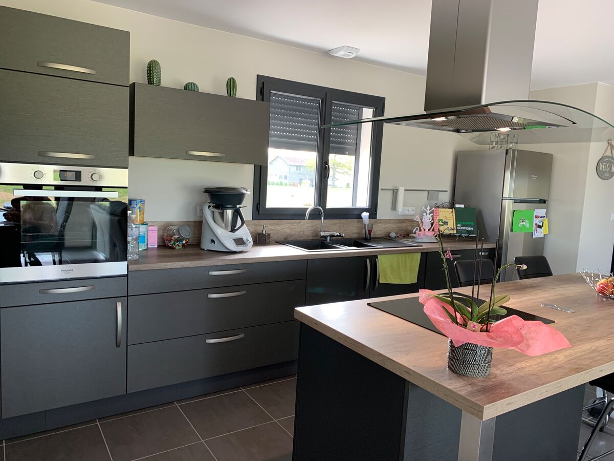 Rénovation cuisine équipée sur mesure Label Métal Brossé