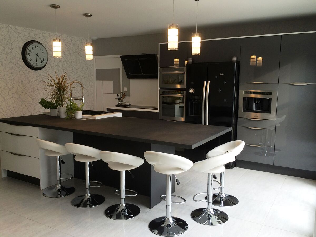 Cuisine équipée sur mesure Light Blanc brillant