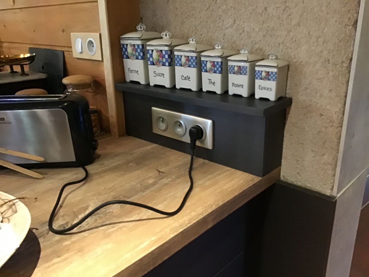 Cuisine avant-après sur mesure Label Métal Brossé