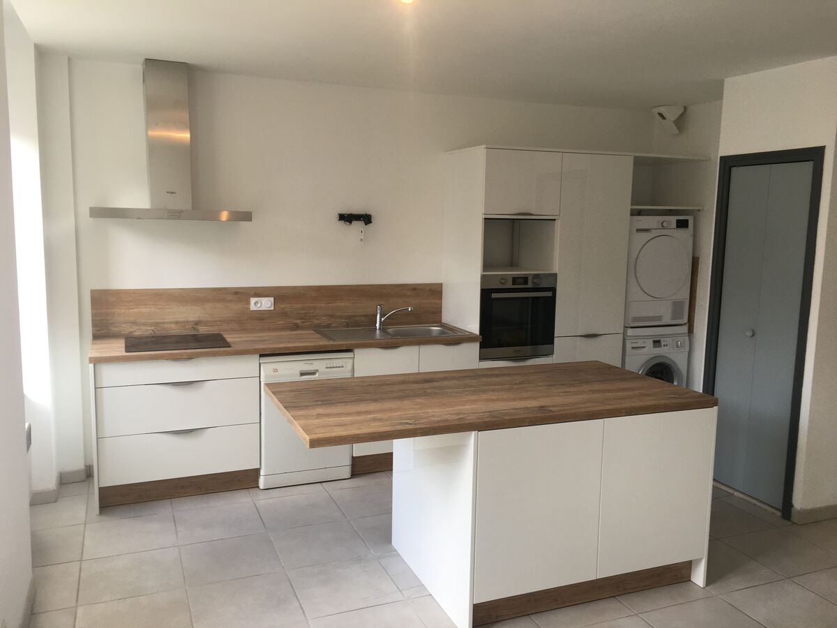 Rénovation cuisine équipée sur mesure LIGHT Blanc Brillant