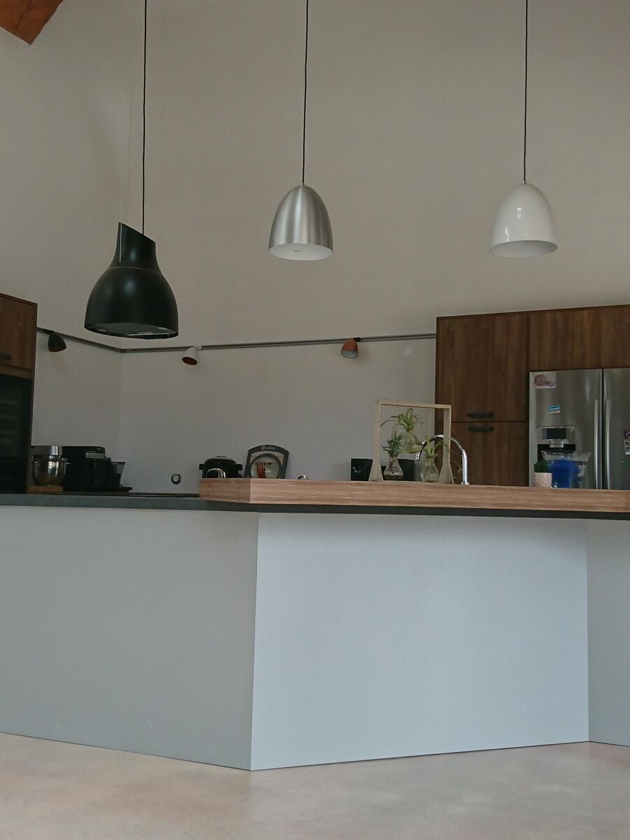 Cuisine équipée sur mesure Trend Plus Osani Oak & Label Métal Brossé