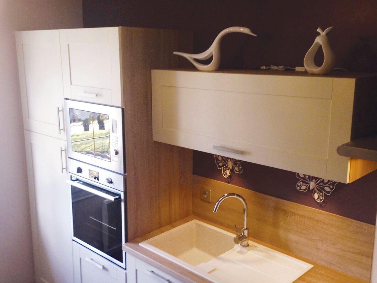 Cuisine avant-après sur mesure Trend Cube Blanc mat