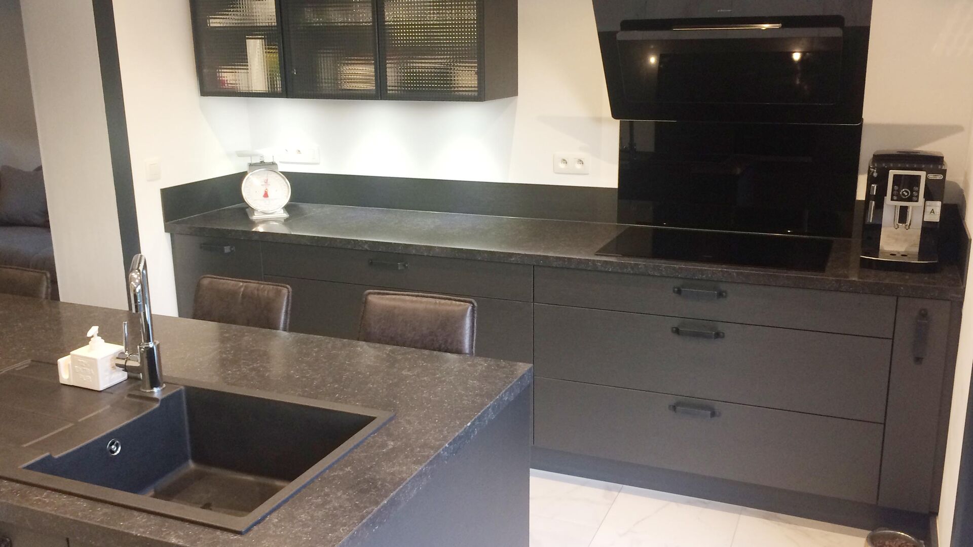 Cuisine équipée sur mesure Label Métal Brossé