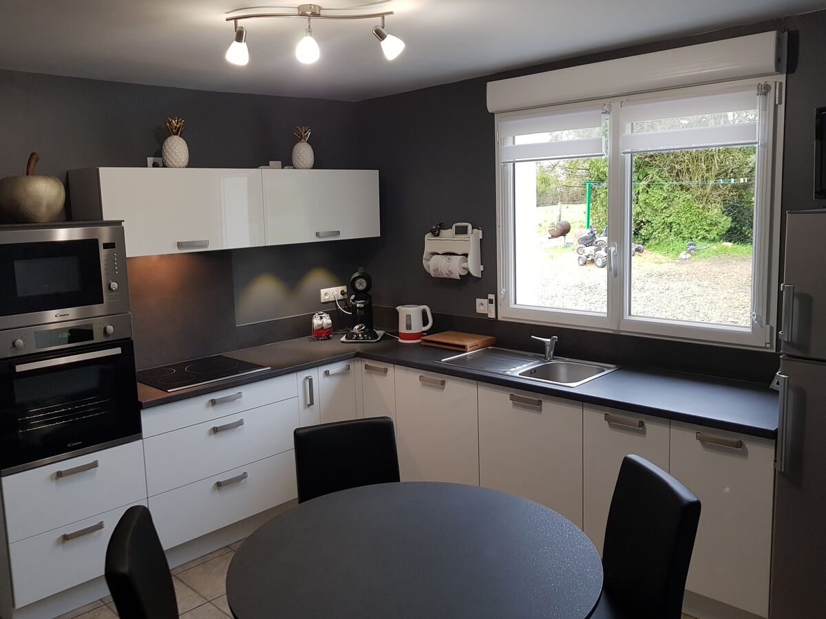 Cuisine équipée sur mesure Light Blanc Brillant