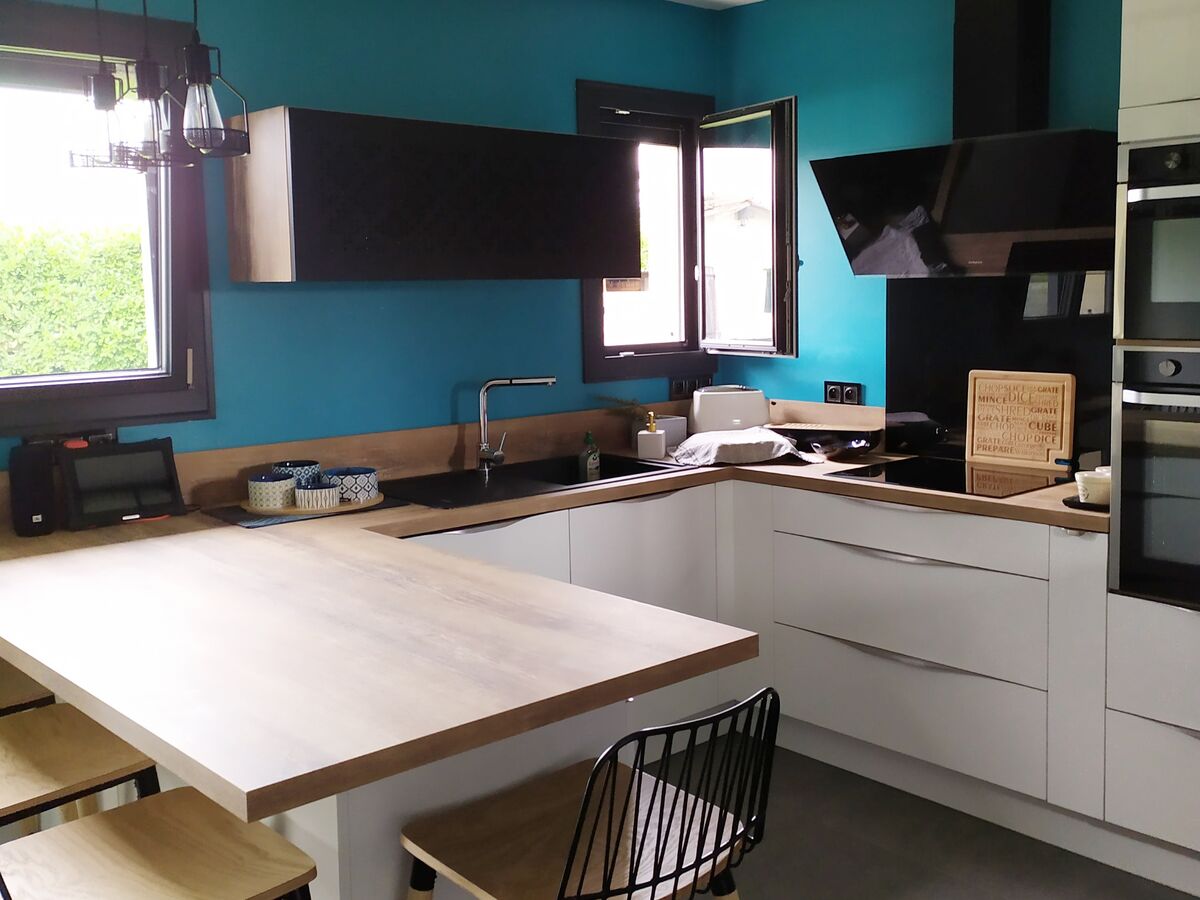 Cuisine équipée sur mesure Light Blanc Brillant