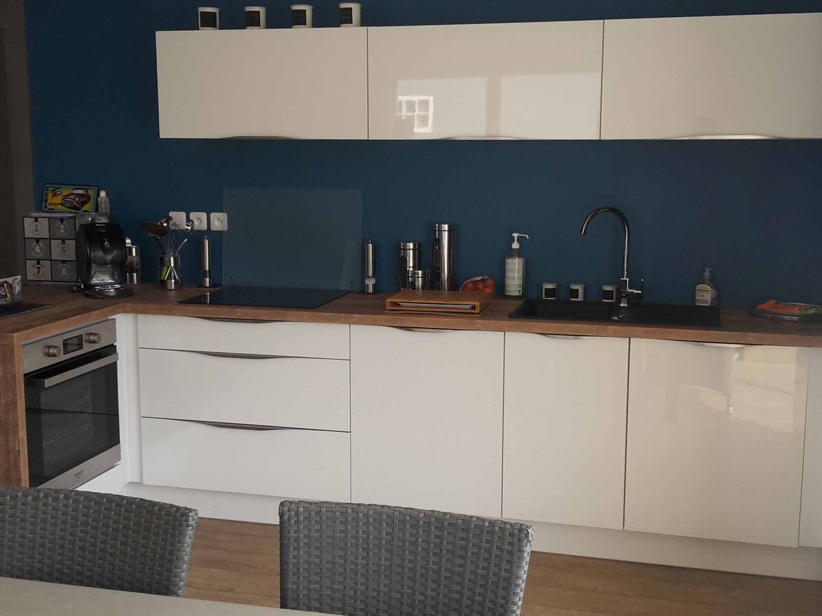 Cuisine avant-après sur mesure Light Blanc brillant