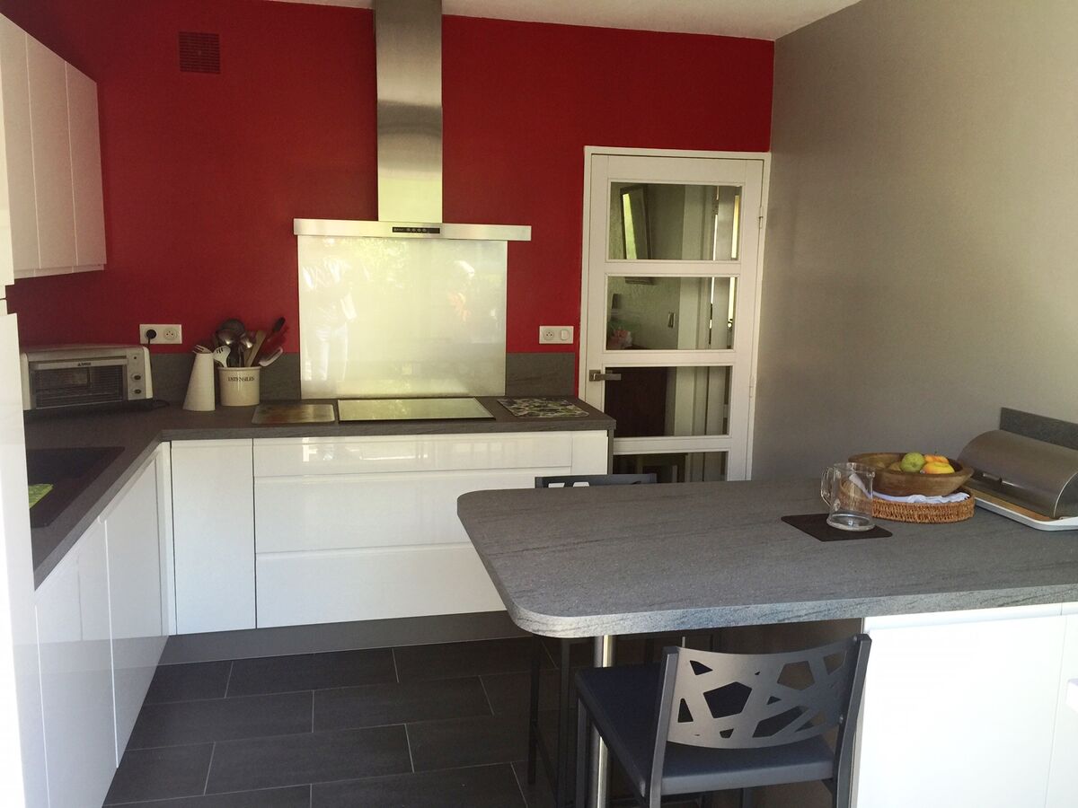 Cuisine avant-après sur mesure Pure Brillant Blanc Brillant