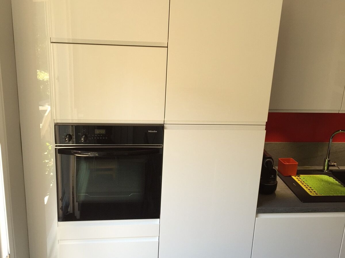 Cuisine avant-après sur mesure Pure Brillant Blanc Brillant