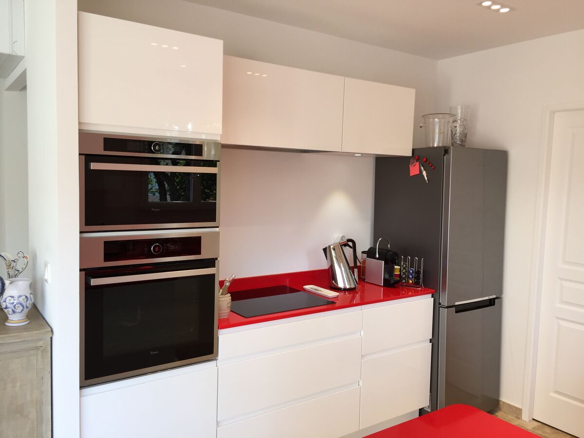 Cuisine avant-après sur mesure Pure Brillant Blanc Brillant