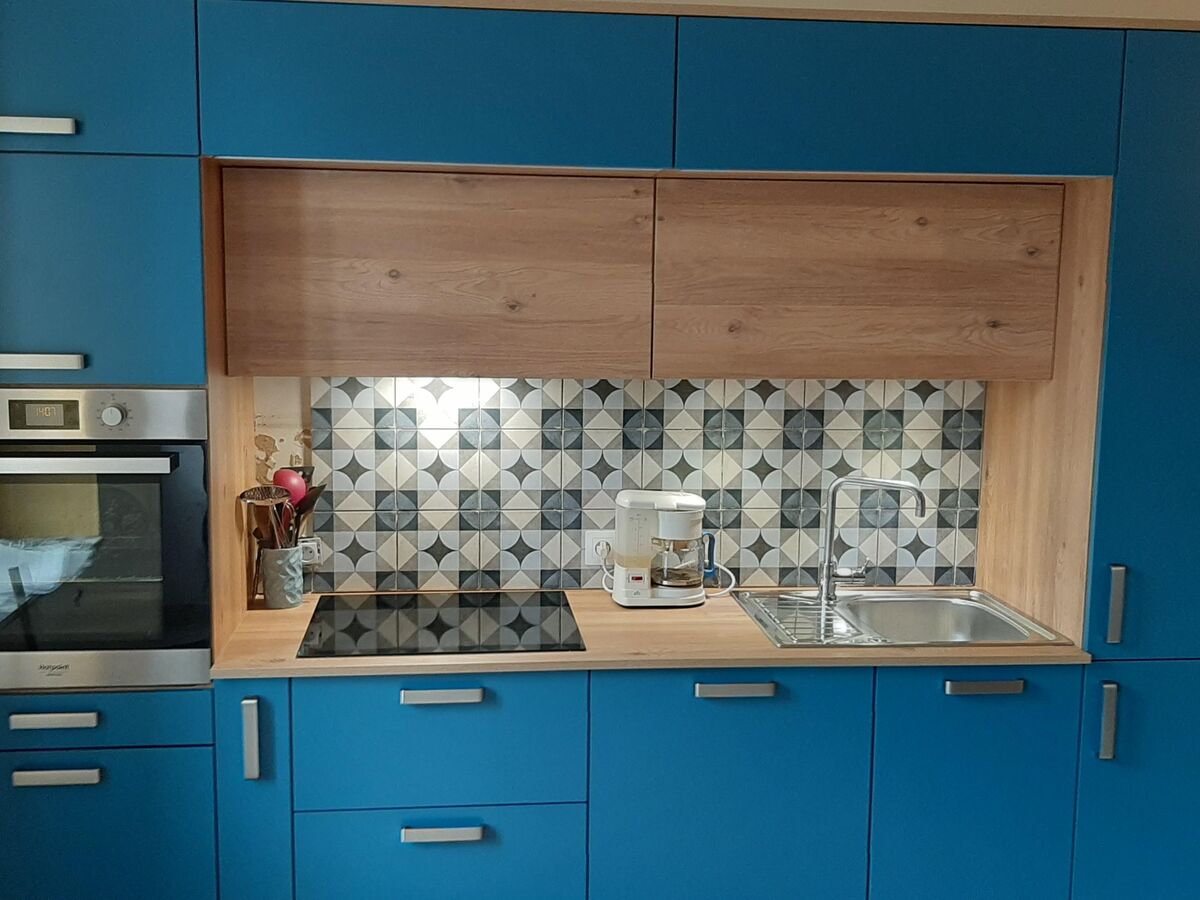 Cuisine avant-après sur mesure Color Laqué River Blue