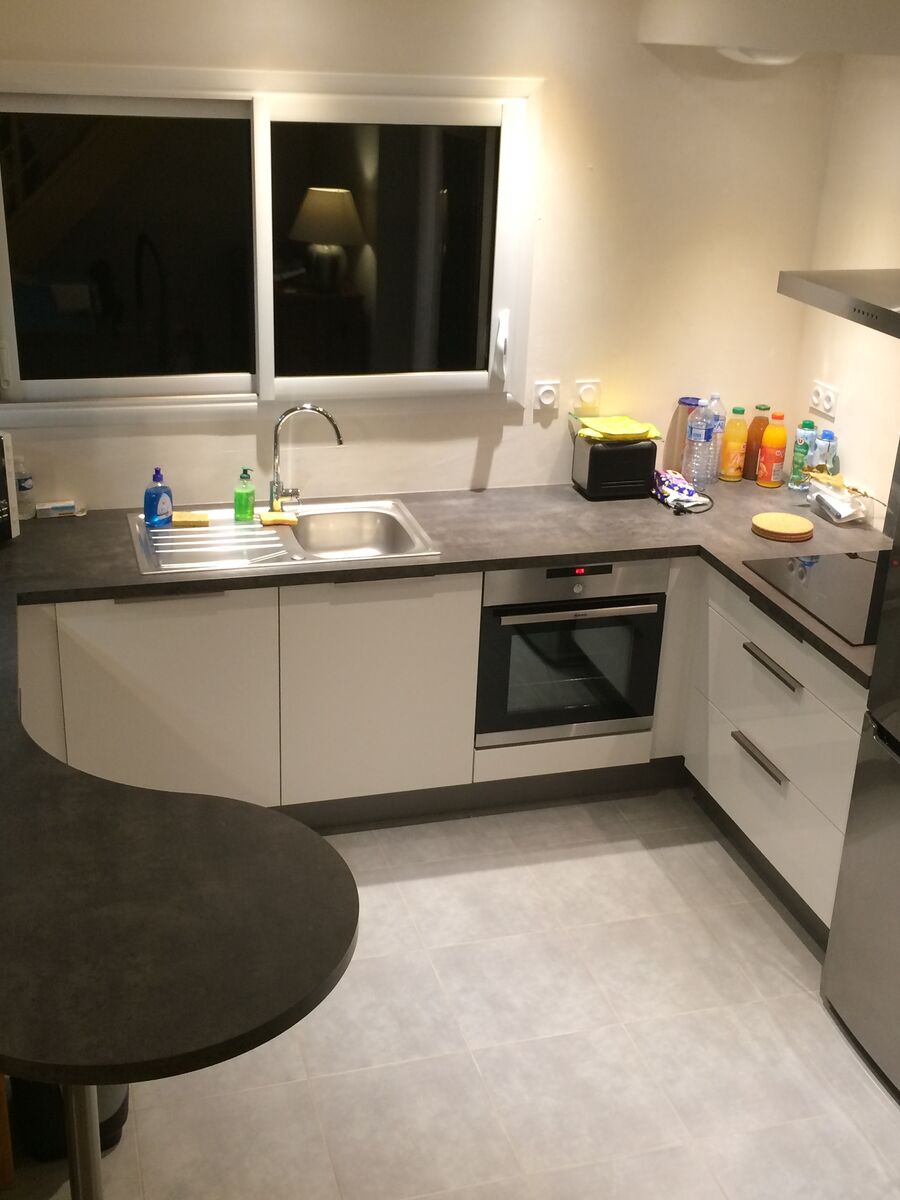 Cuisine équipée sur mesure Light Blanc brillant