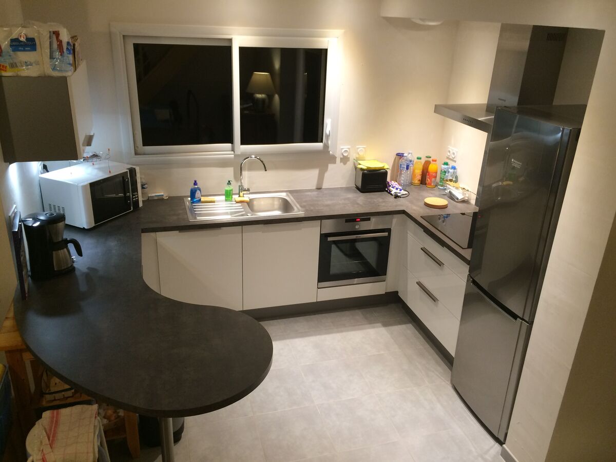 Cuisine équipée sur mesure Light Blanc brillant