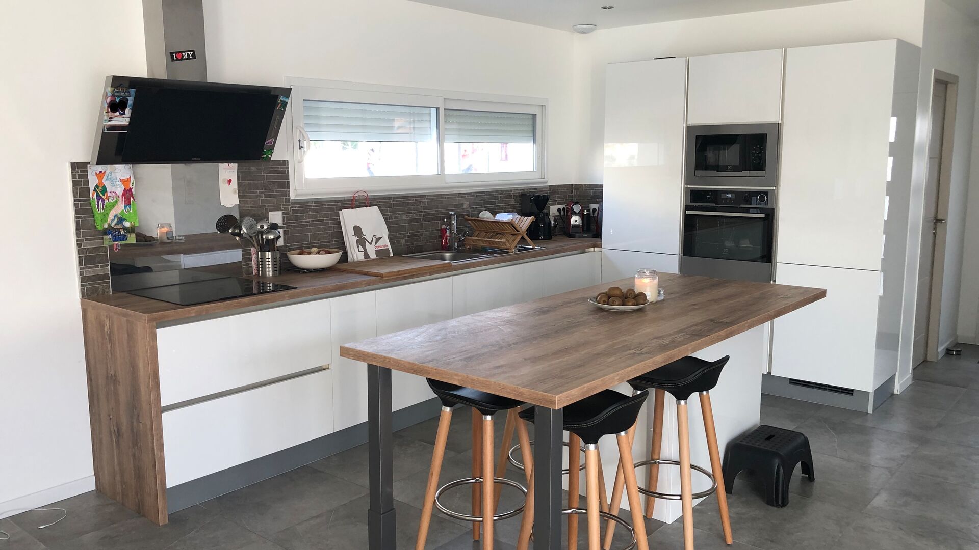 Cuisine équipée sur mesure Light Blanc Brillant