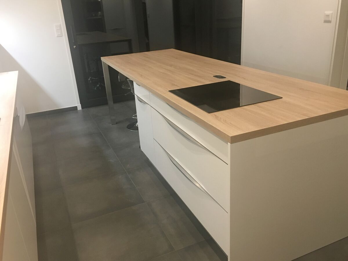 Cuisine avant-après sur mesure Light Blanc Brillant