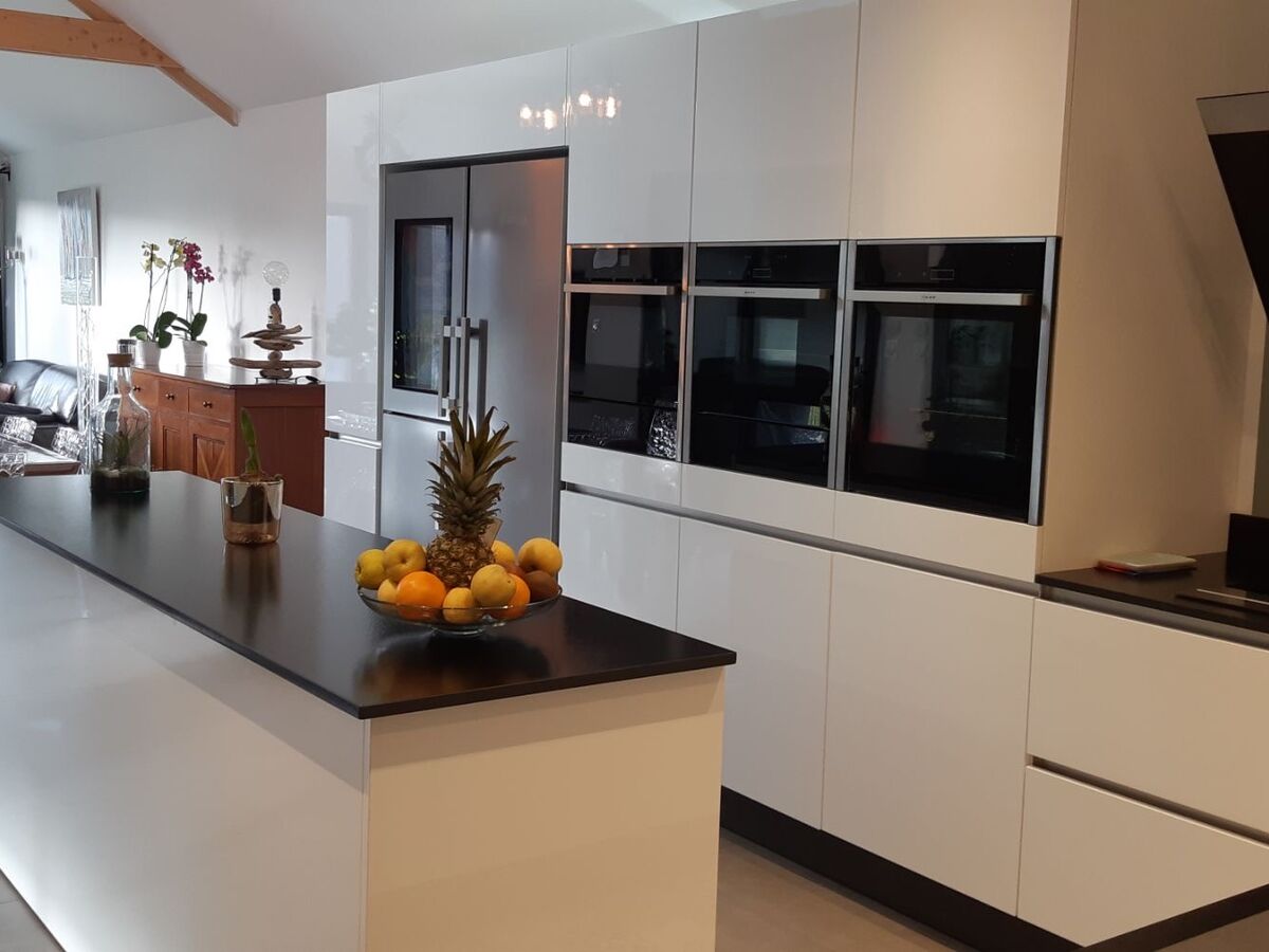 Cuisine avant-après sur mesure E Light Blanc Brillant