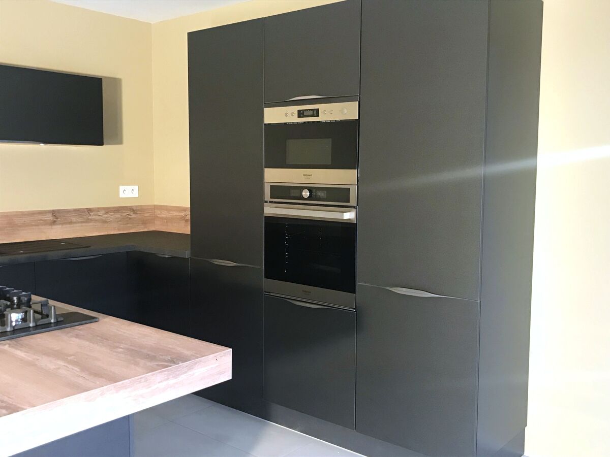 Cuisine avant-après sur mesure Label Métal Brossé