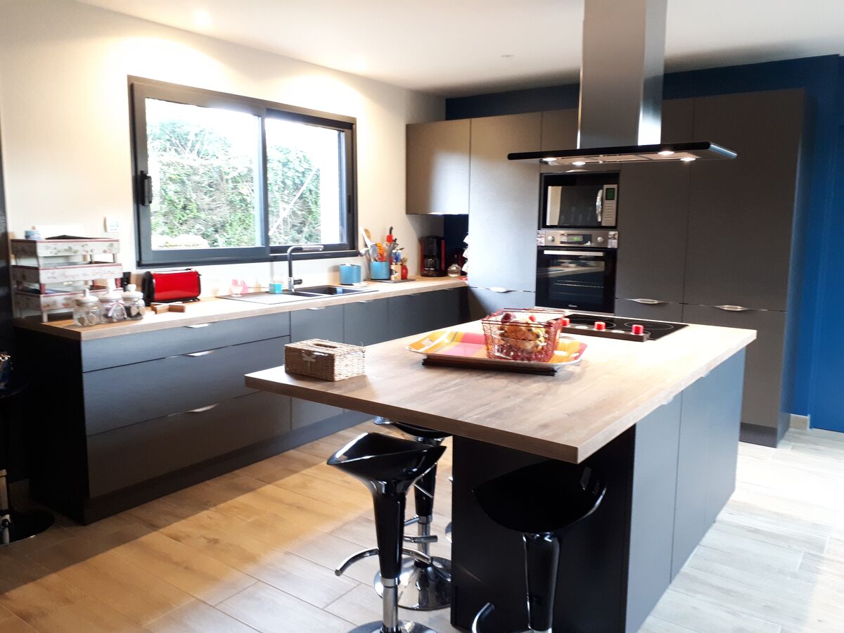 Rénovation cuisine équipée sur mesure Label Métal Brossé