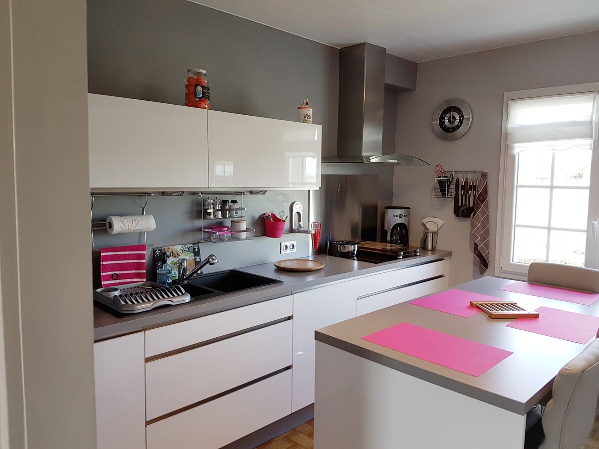 Cuisine équipée sur mesure Light Blanc brillant