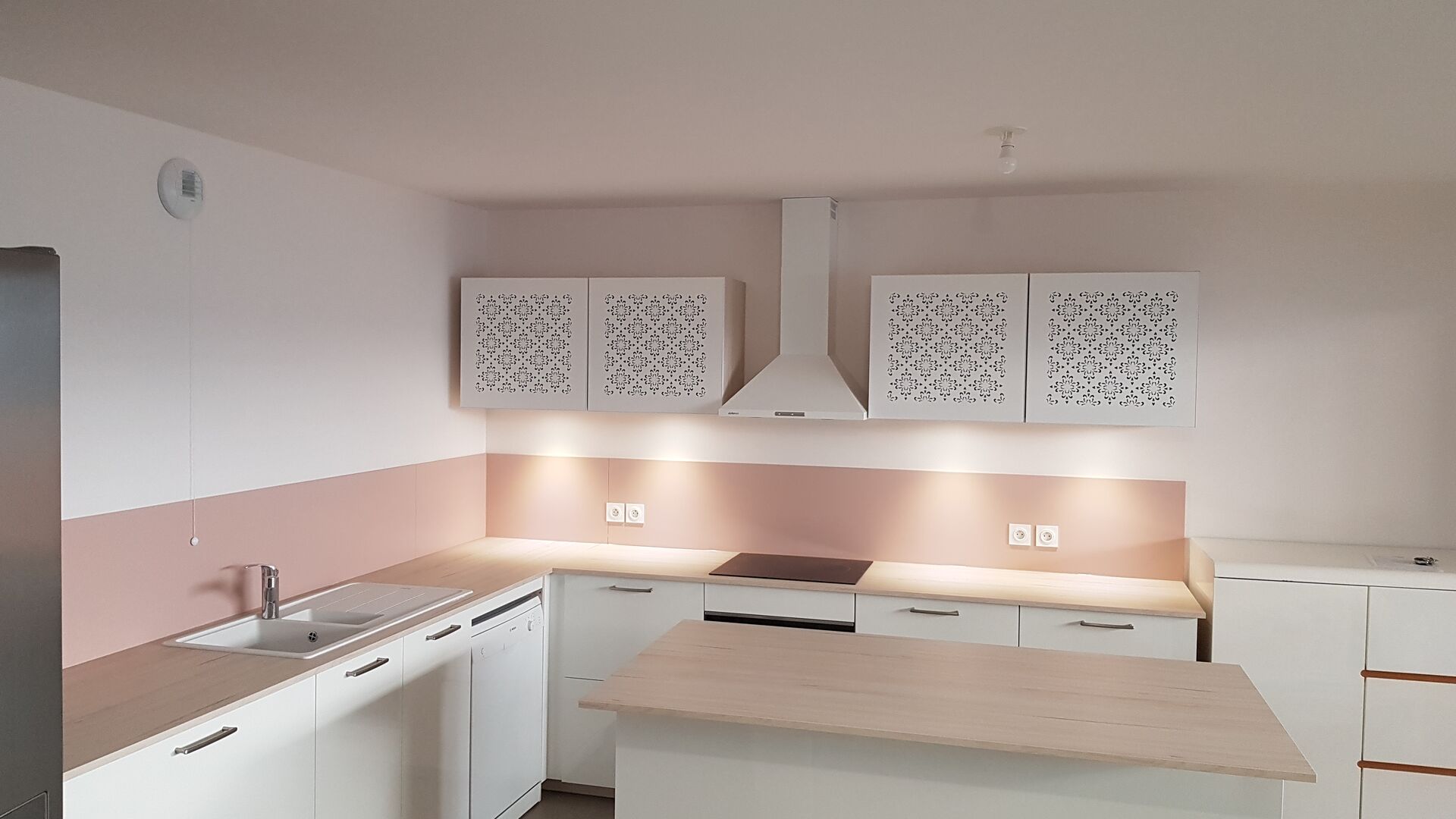 Cuisine équipée sur mesure Light Blanc Brillant