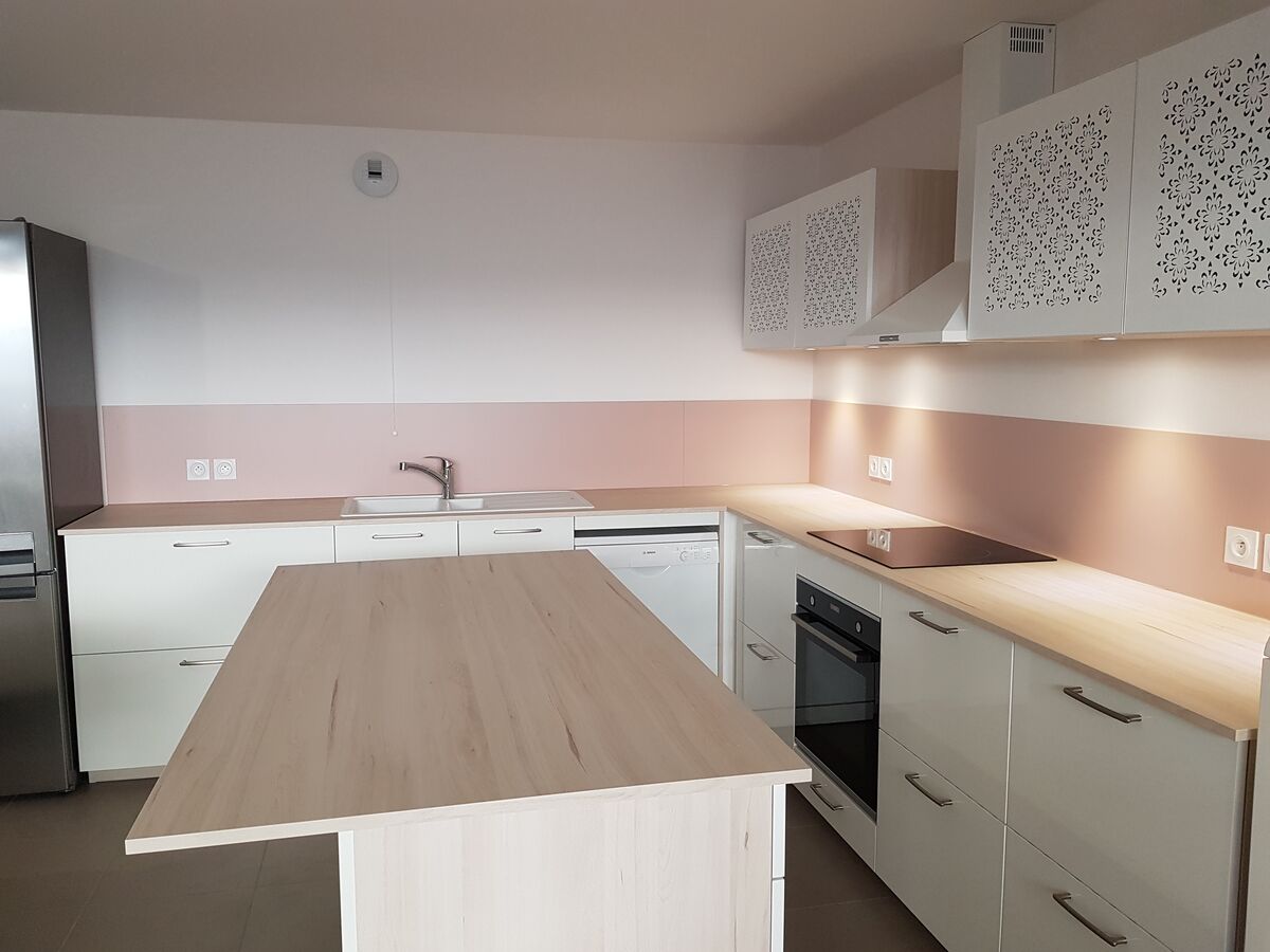 Rénovation cuisine équipée sur mesure Light Blanc Brillant