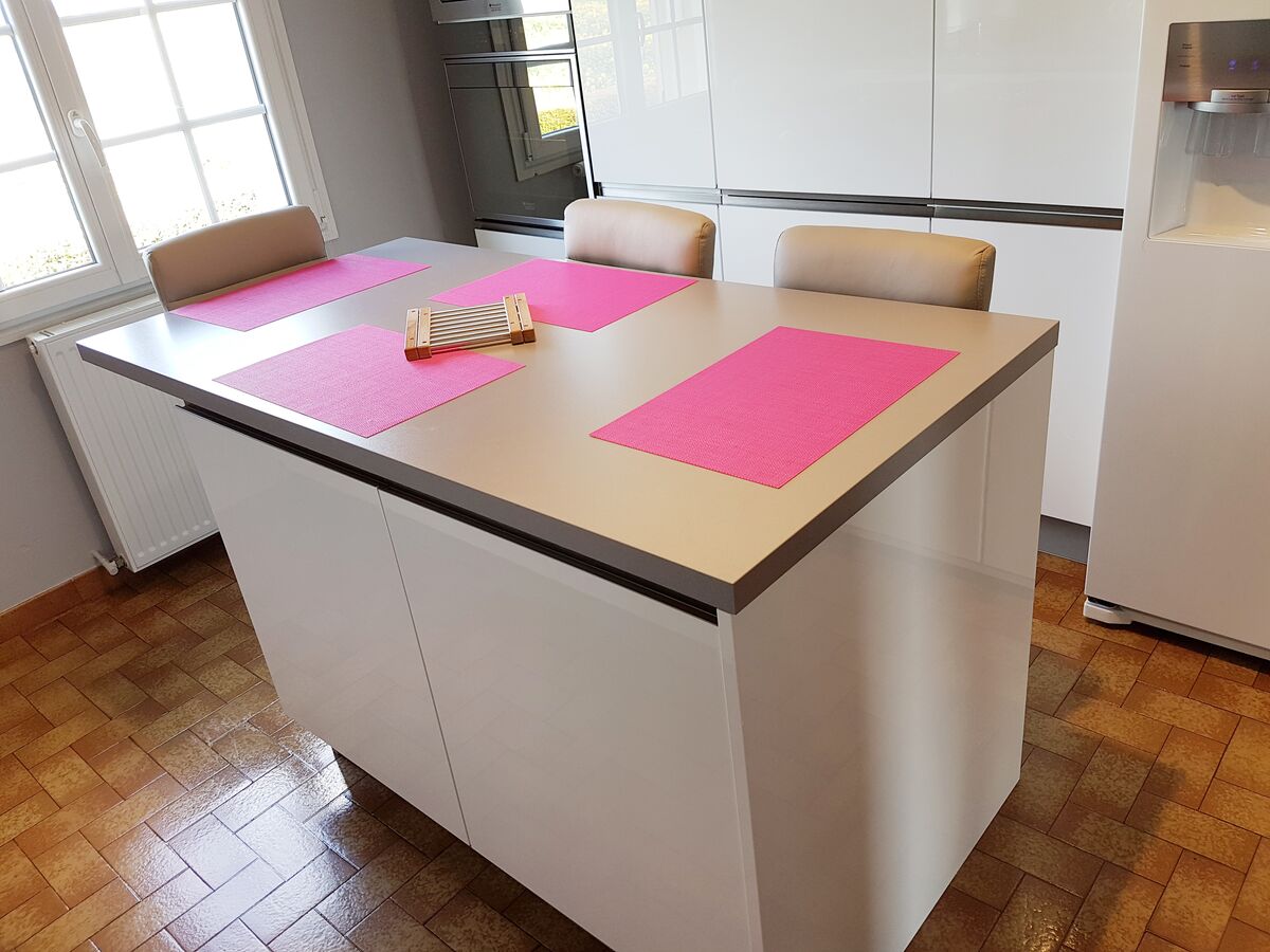 Cuisine avant-après sur mesure Light Blanc brillant