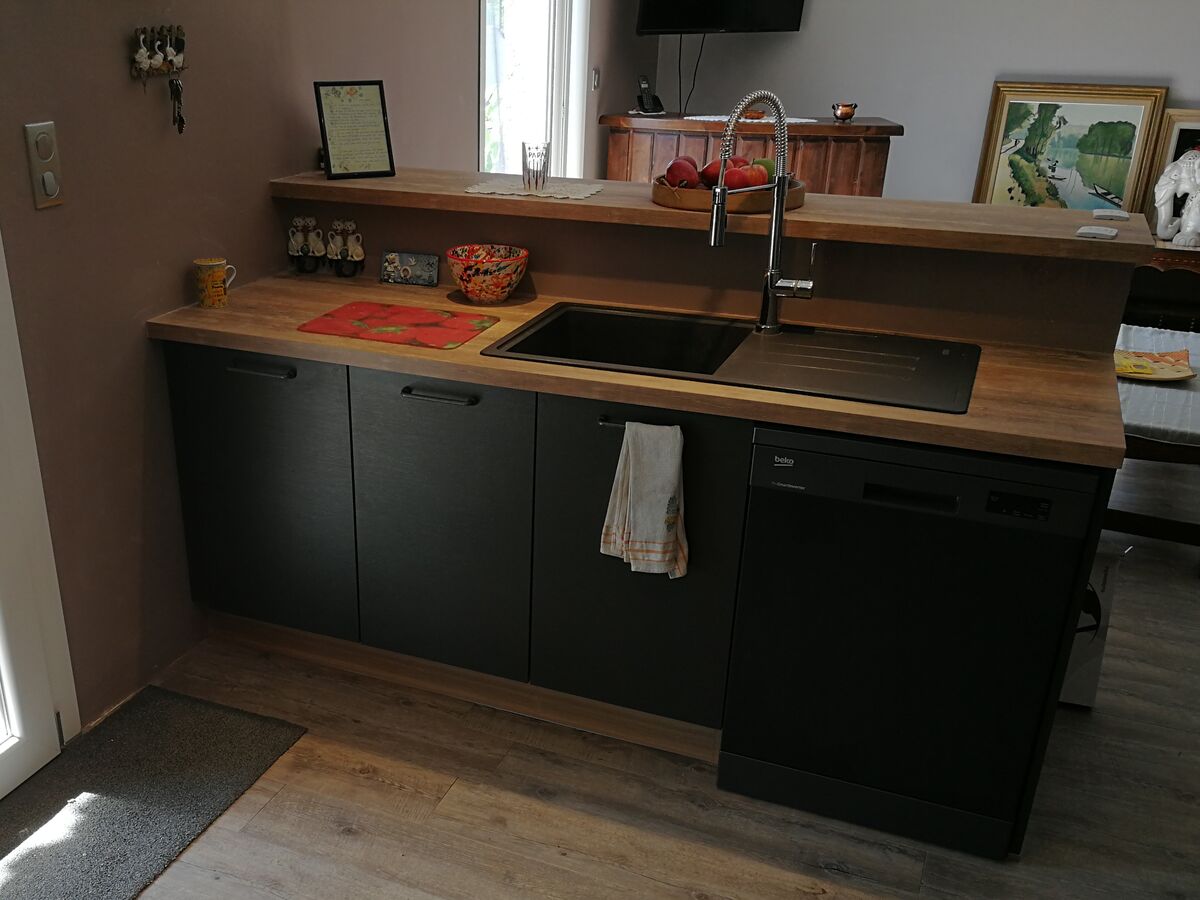 Cuisine avant après sur mesure Label Métal Brossé