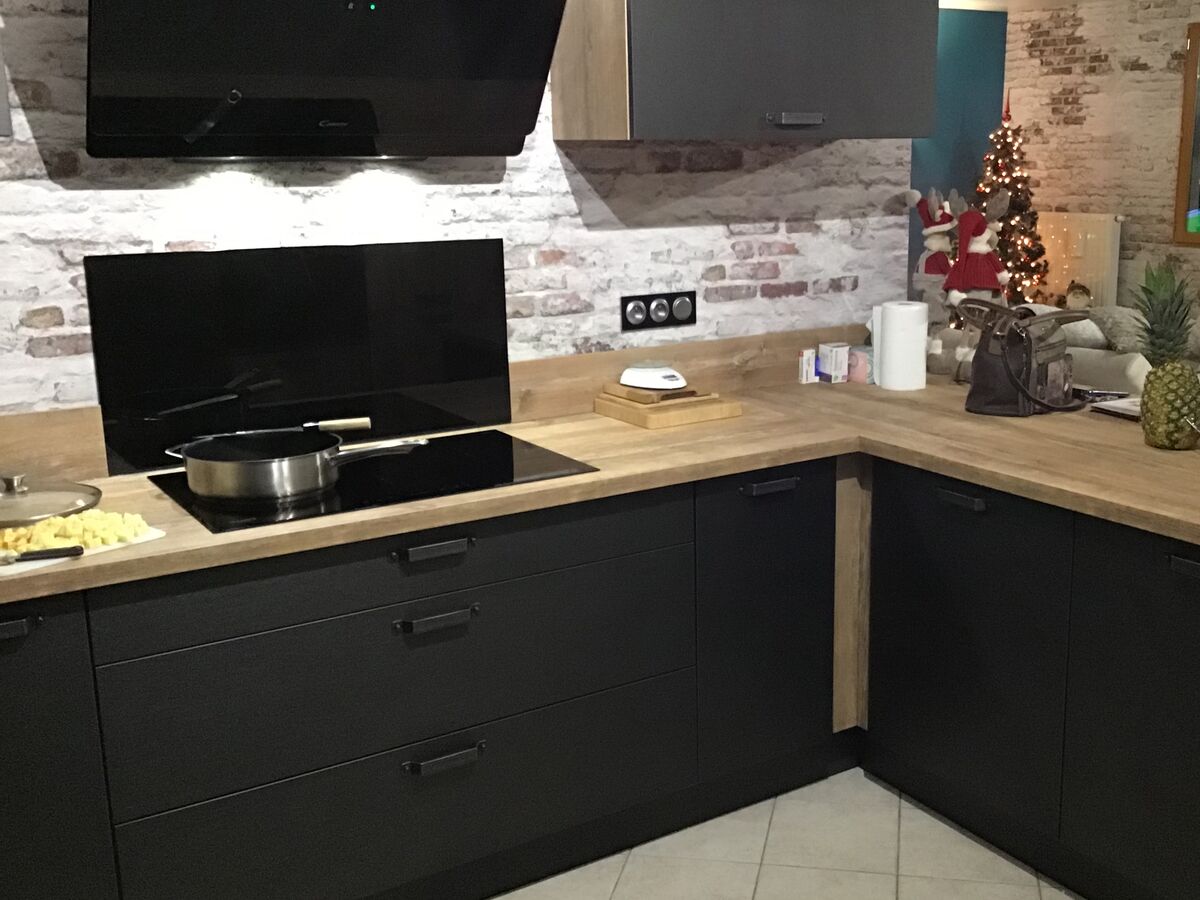 Cuisine avant-après sur mesure Label Métal Brossé