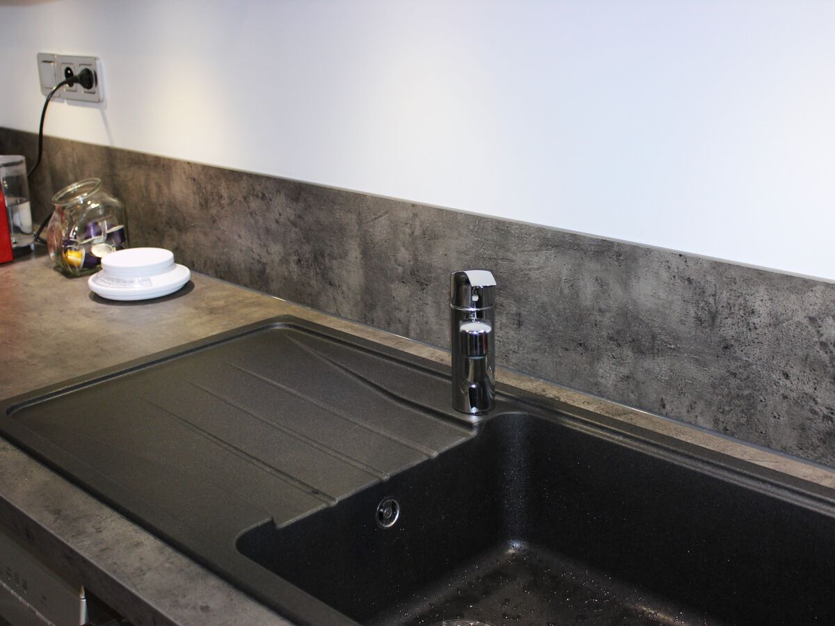 Cuisine avant-après sur mesure Label Métal Brossé