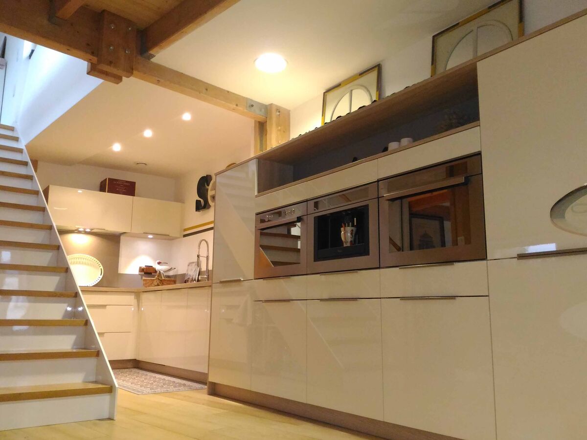 Rénovation cuisine sur mesure Light + Pannacotta Majestic brillant