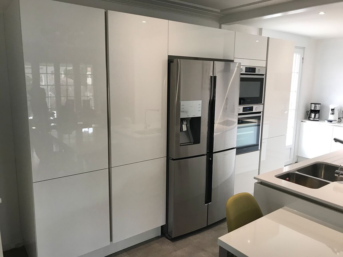 Cuisine avant-après sur mesure E Light Blanc Brillant