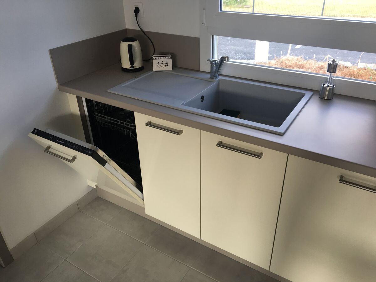 Cuisine avant-après sur mesure Light Pannacotta Majestic Brillant & Grège Majestic Brillant