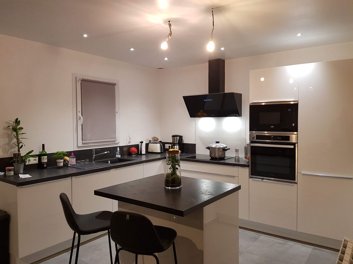 Rénovation cuisine équipée sur mesure Light Blanc Brillant