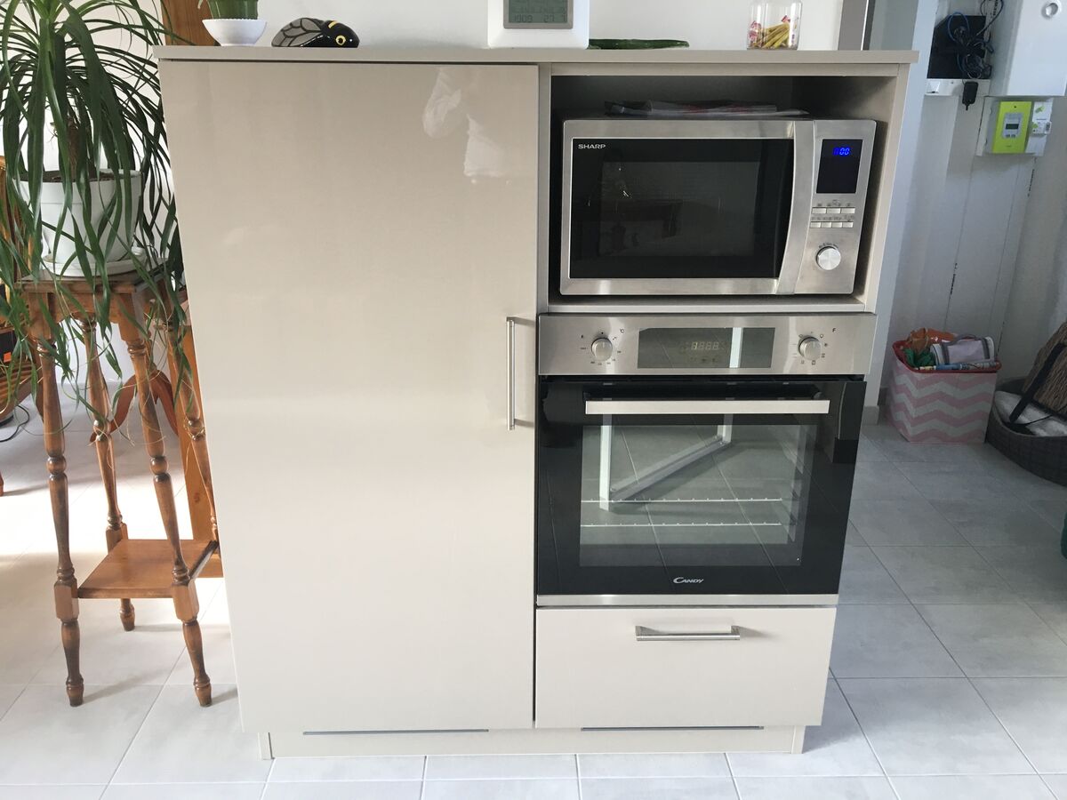 Cuisine avant-après sur mesure Light Pannacotta Majestic Brillant & Grège Majestic Brillant