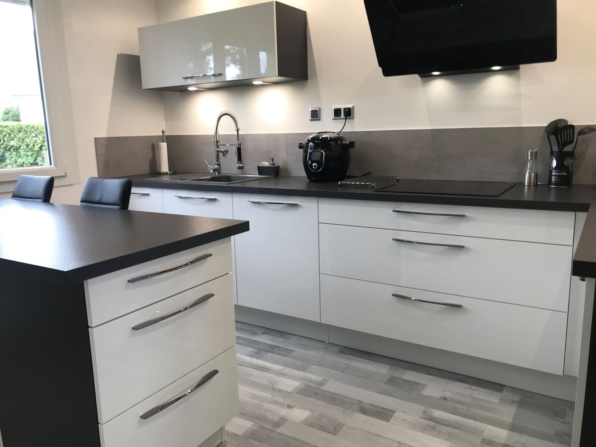 Cuisine avant-après sur mesure Light Blanc Brillant