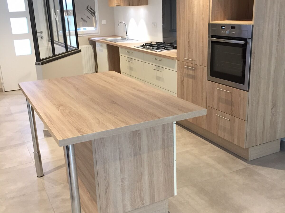 Rénovation cuisine sur mesure Trend Pannacotta mat et Trend + Chêne timber