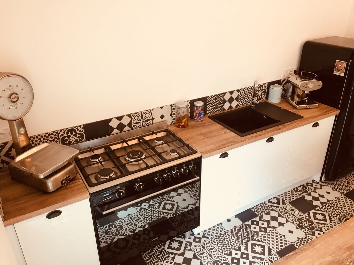 Cuisine équipée sur mesure Light blanc brillant