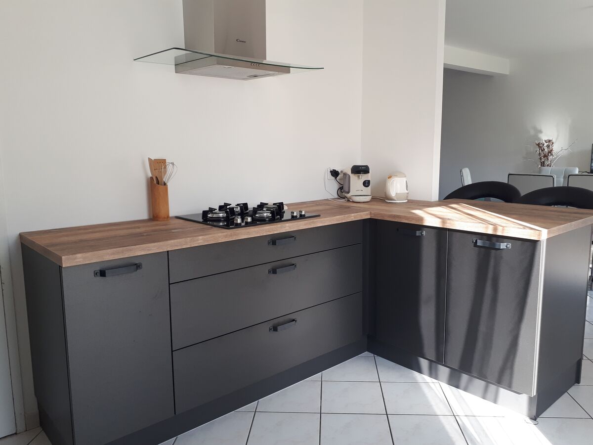 Rénovation cuisine équipée sur mesure Label Métal Brossé