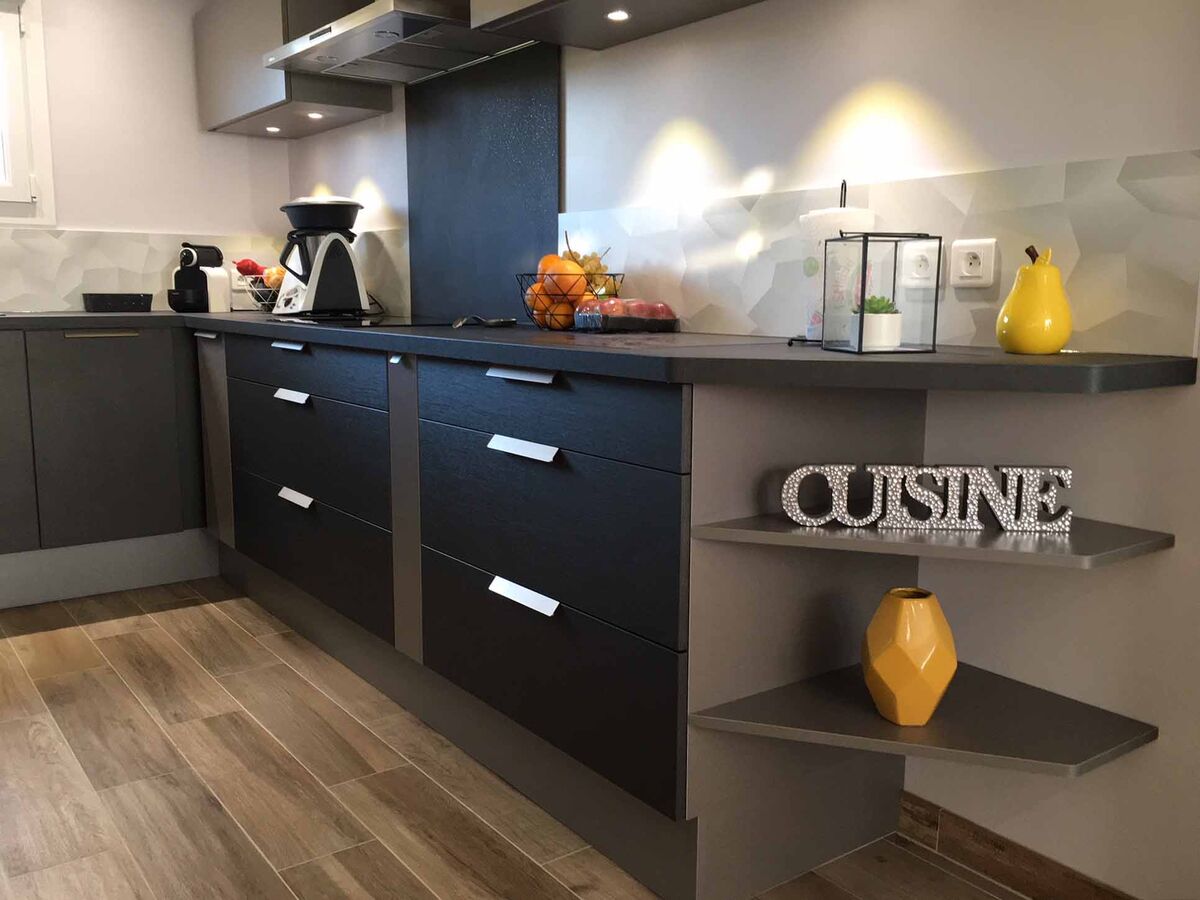 Cuisine avant-après sur mesure Trend + Quartz métal