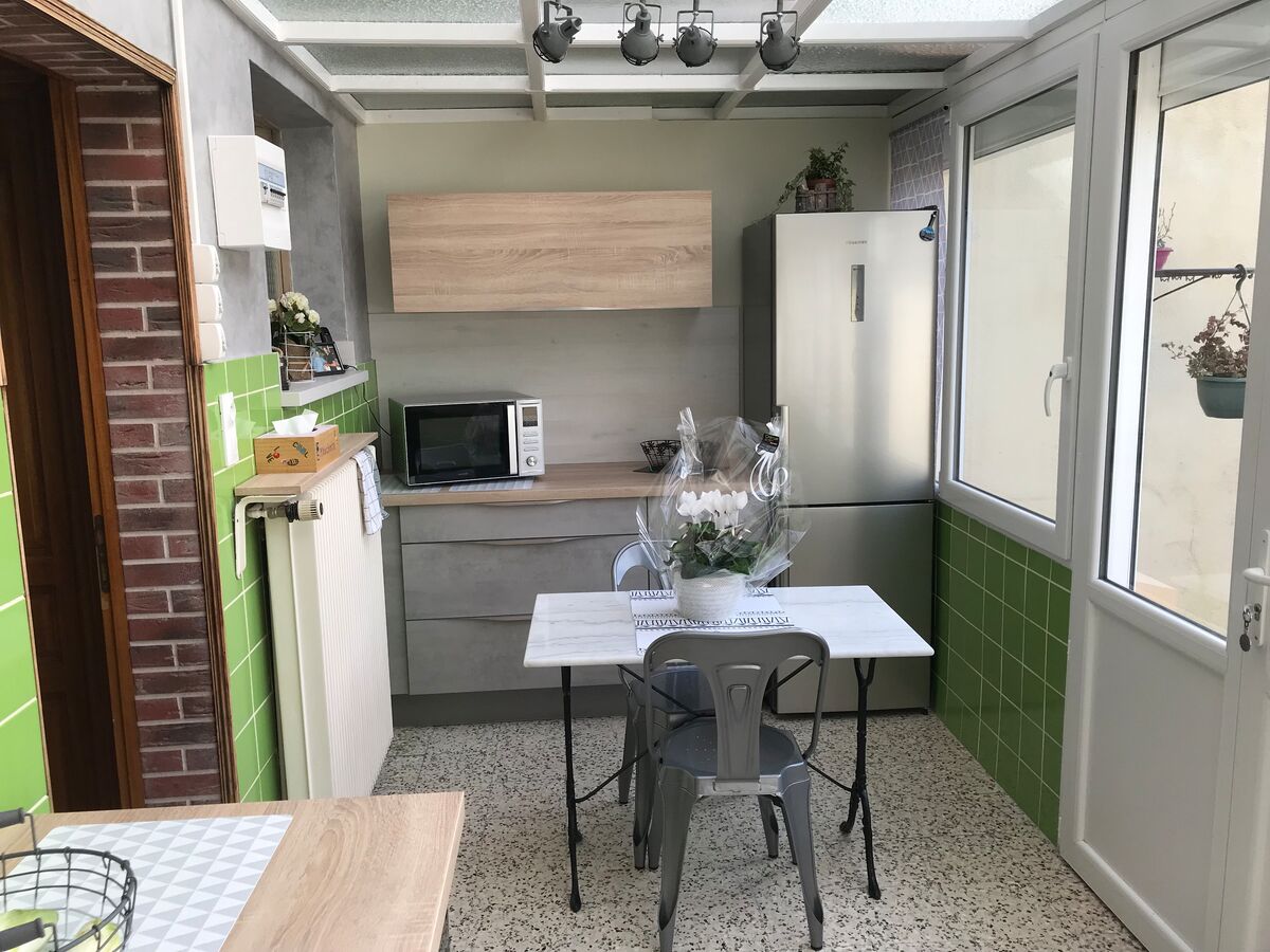 Rénovation cuisine équipée sur mesure Trend Béton Clair et Chêne Timber