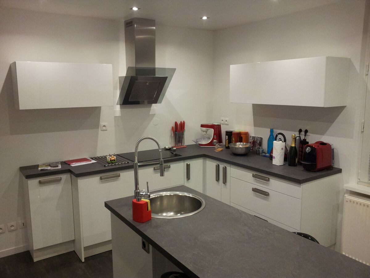 Cuisine équipée sur mesure Light Blanc brillant