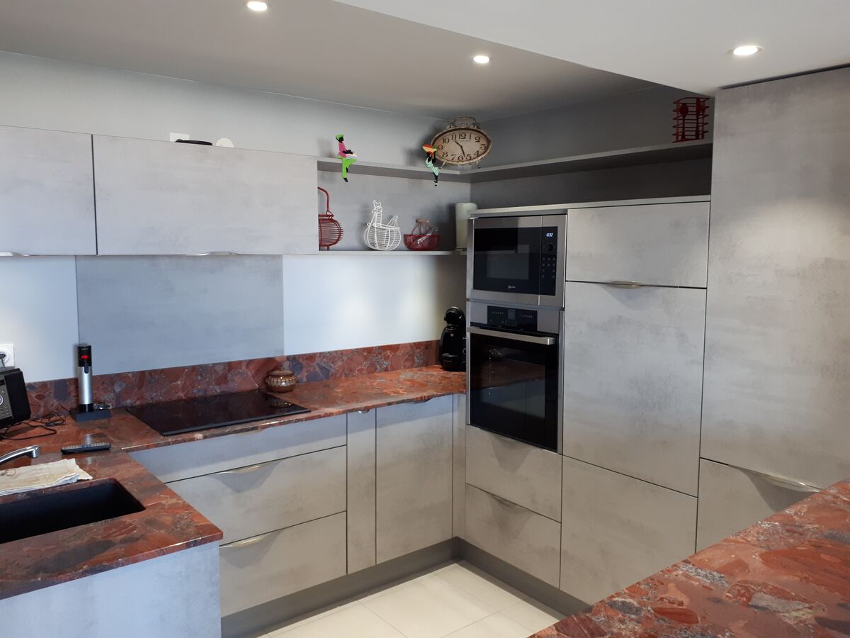 Cuisine équipée sur mesure Trend Béton Clair