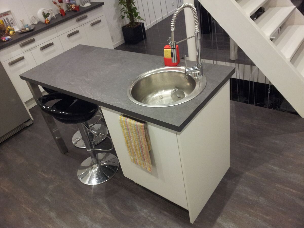 Cuisine avant-après sur mesure Light Blanc brillant