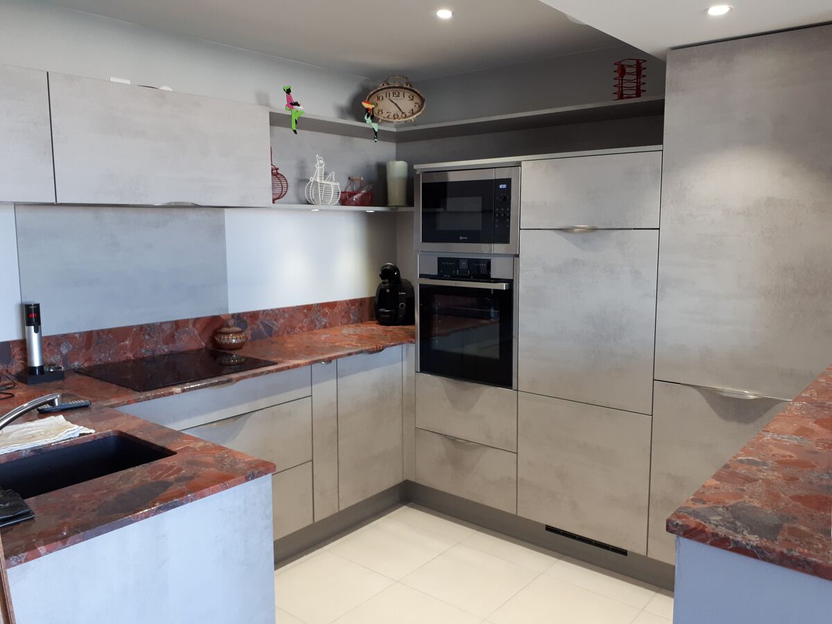 Cuisine avant-après sur mesure Trend Béton Clair