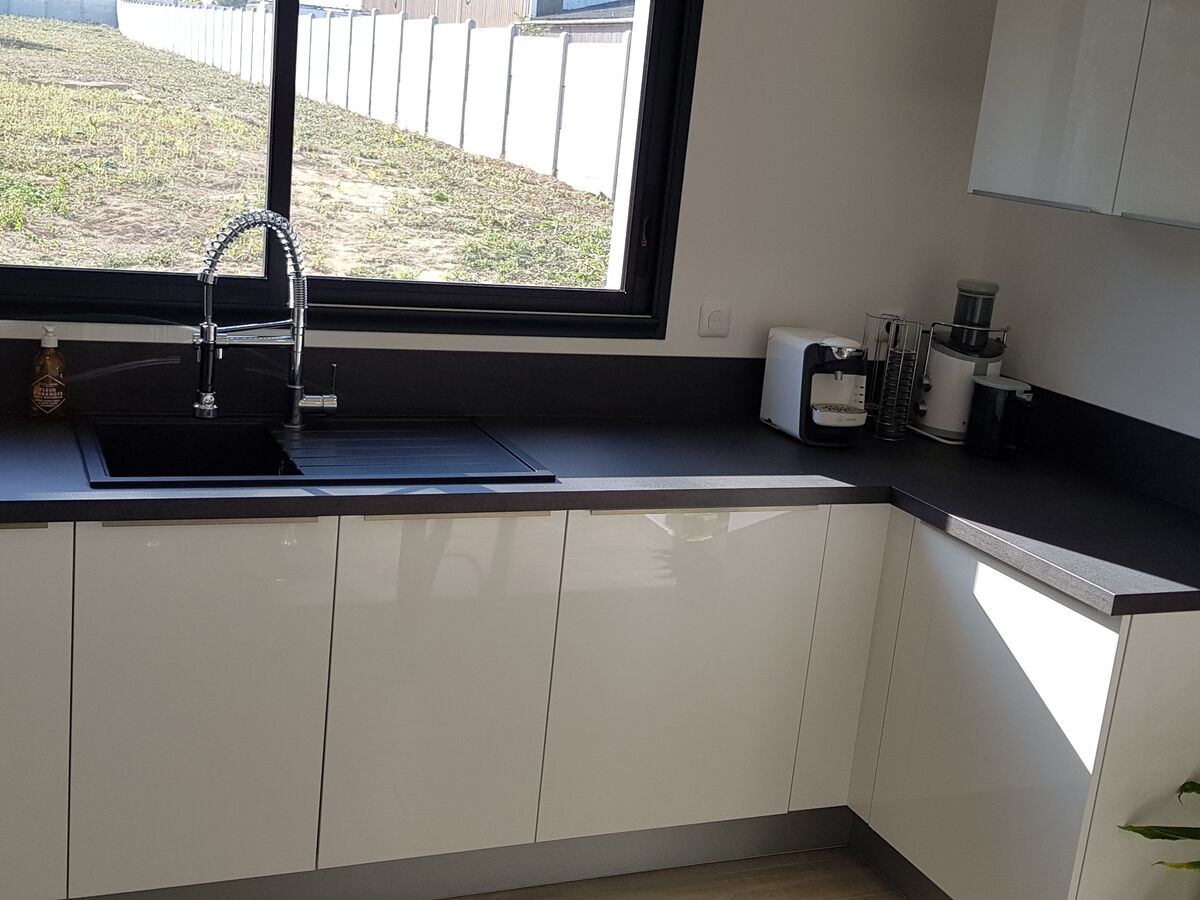 Cuisine avant-après sur mesure Light Blanc Brillant