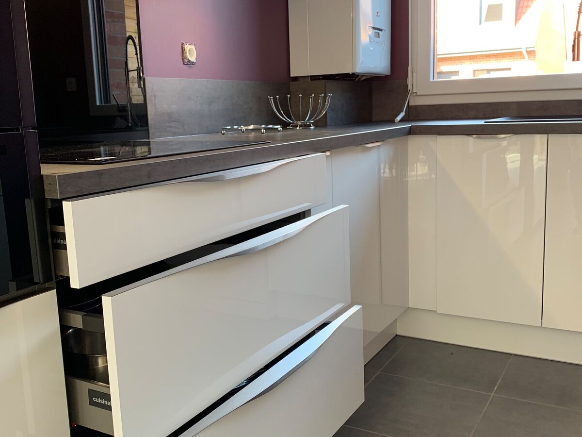 Cuisine avant-après sur mesure Light Blanc Brillant