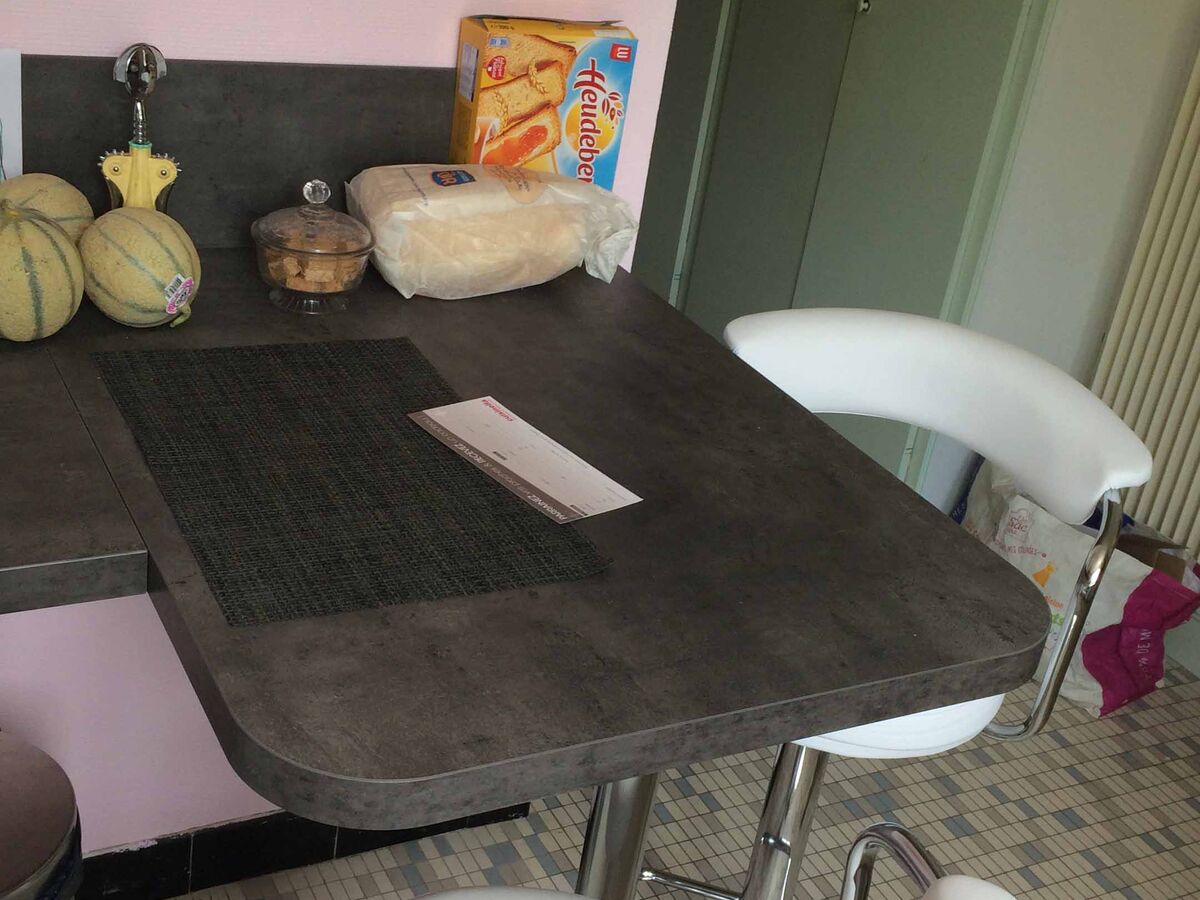 Cuisine avant-après sur mesure Petilla Blanc brillant