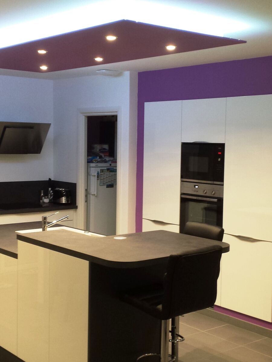 Cuisine équipée sur mesure Light Blanc brillant