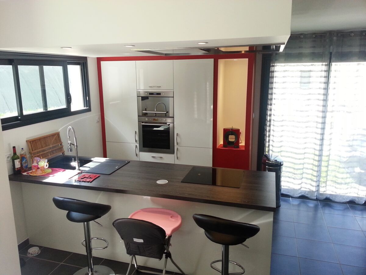 Cuisine équipée sur mesure Light Blanc brillant