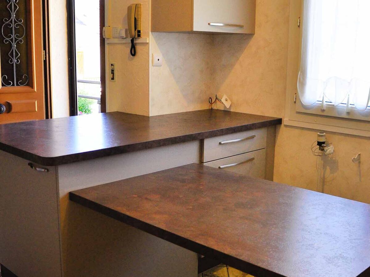 Cuisine avant-après sur mesure Trend + Taupe mat