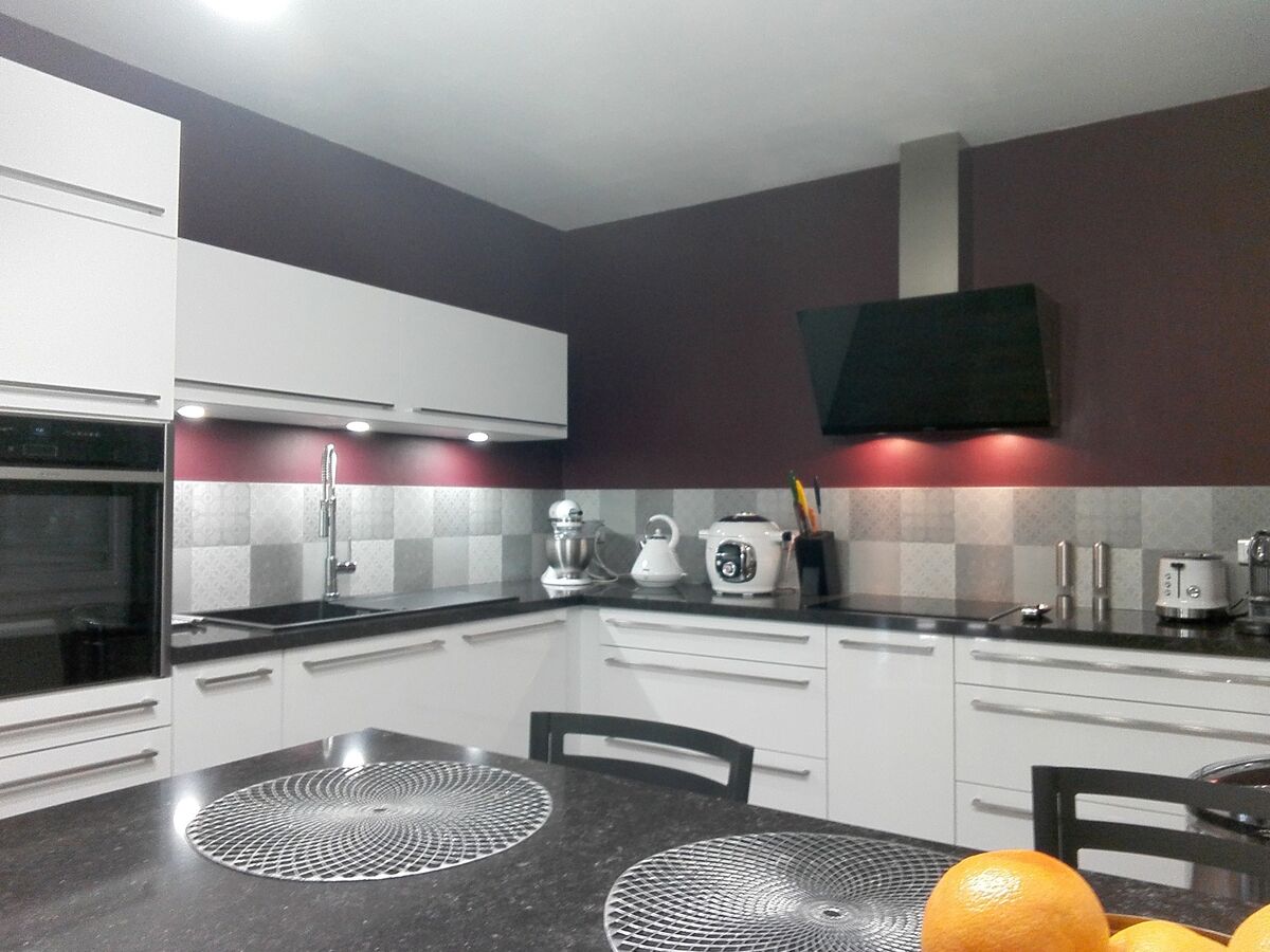 Cuisine équipée sur mesure Light Blanc Brillant